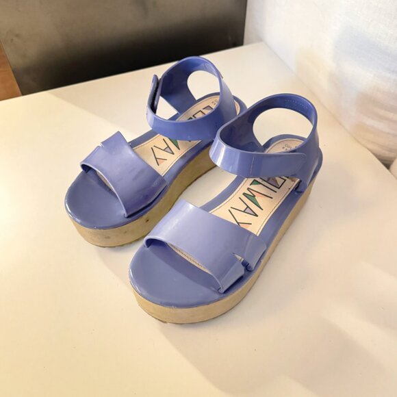 Vintage 90s Style Strappy Purple Platform Sandals - Picture 1 of 5